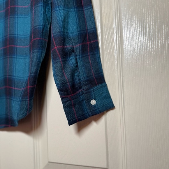 Abercrombie Kids Teal and Maroon Plaid Button-Down Shirt - Picture 5 of 9